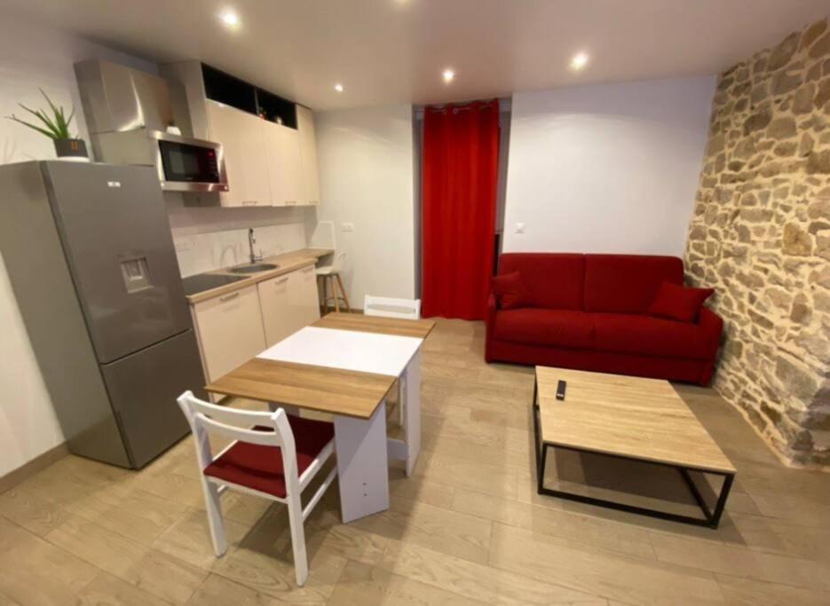 Appartement Avec Terrasse Quimper Exterior photo
